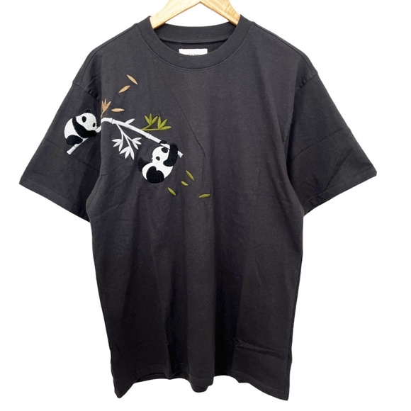 Embroidered Panda Short Sleeve T-Shirt Men's Large - Picture 1 of 9